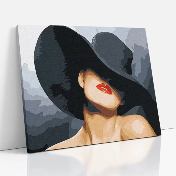 nő fekete kalapban számfestő oldalról